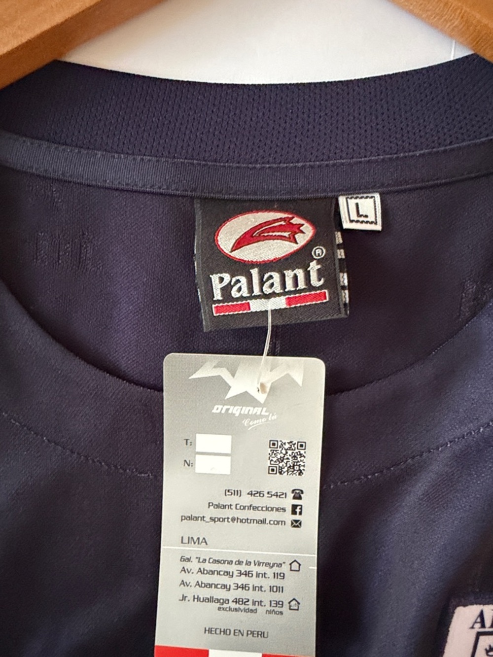 Alianza Lima Soccer Jersey Men's Sz Large NWT - Picture 4 of 7